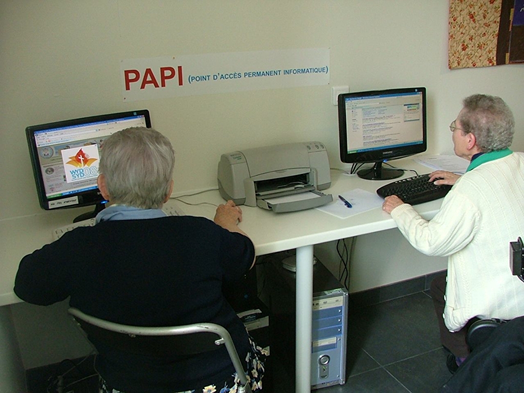 papy.JPG-1449657800